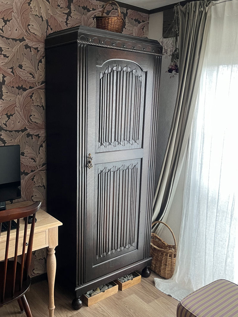 部屋を一層格好良くする ”ホールローブ”