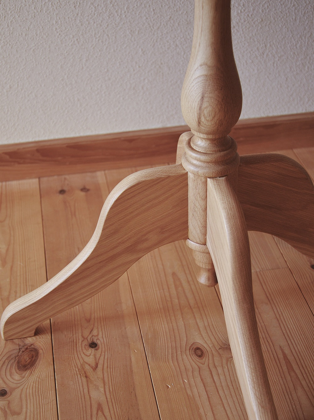 オークラウンドテーブル クラシック