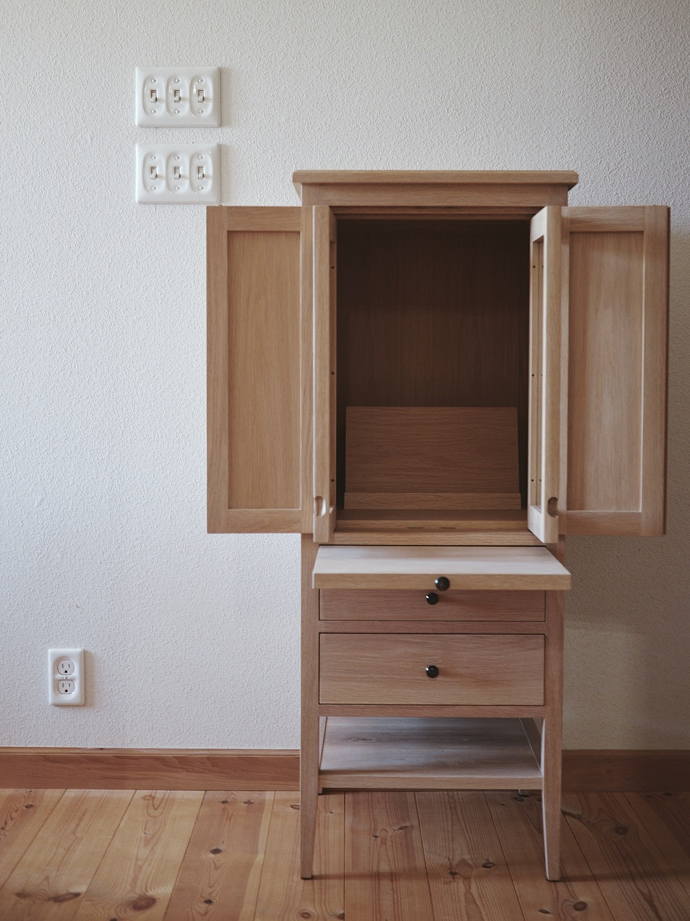 Oak household altar(仏壇)