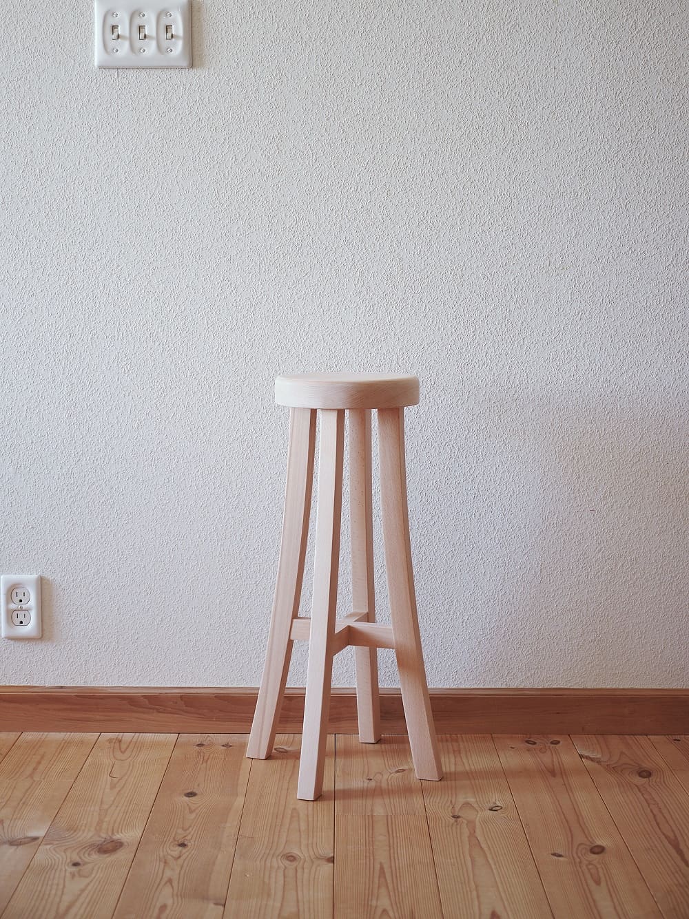NAYA STOOL