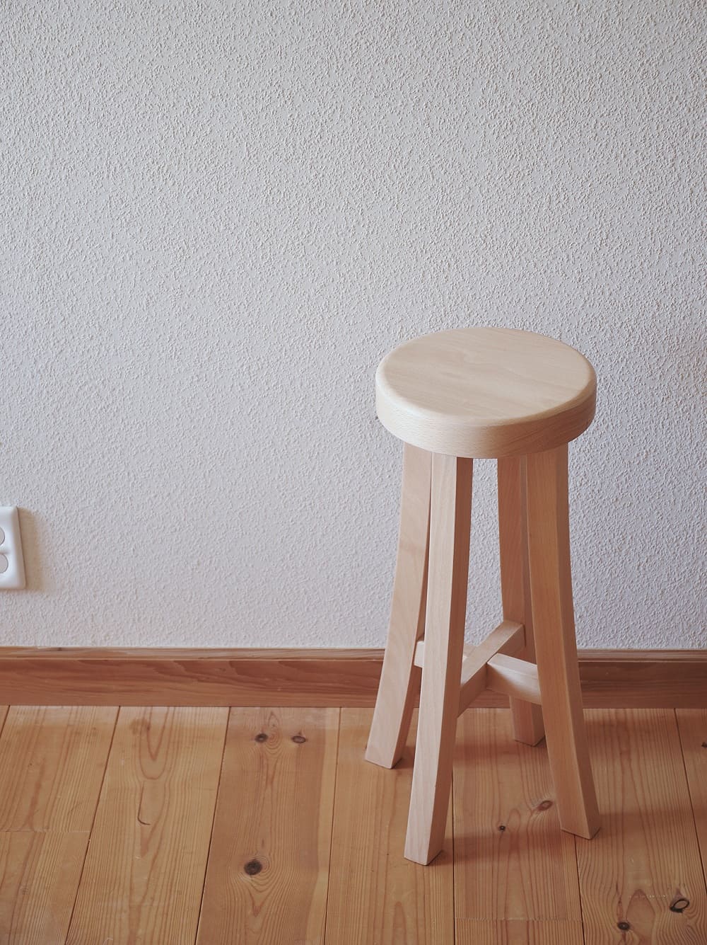 NAYA STOOL