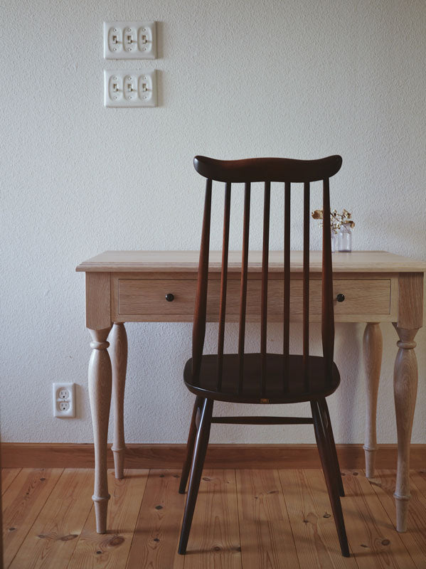 細い脚のオークデスク Oak Desk