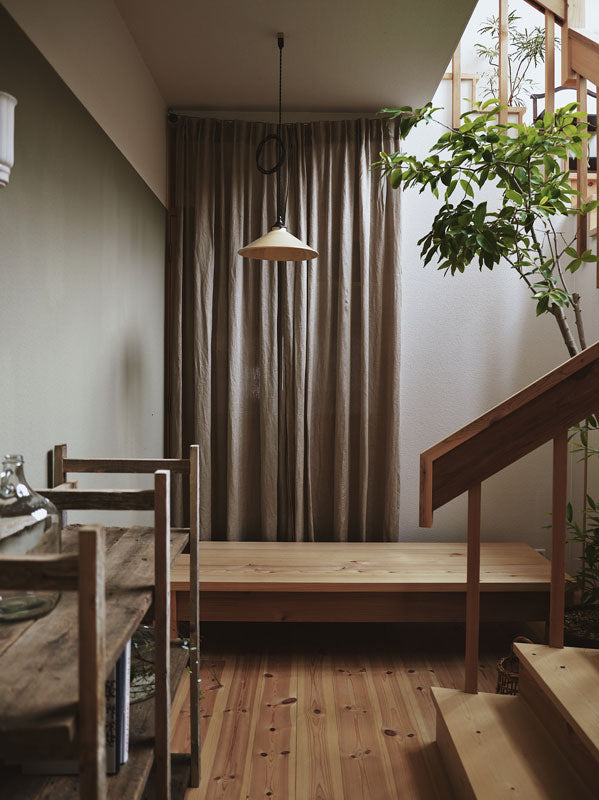 木製のデイベッド