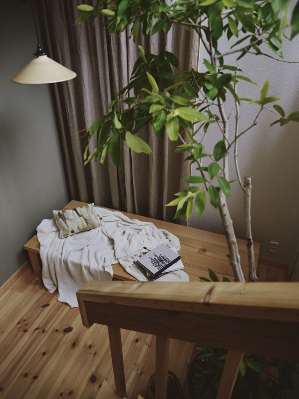 木製のデイベッド