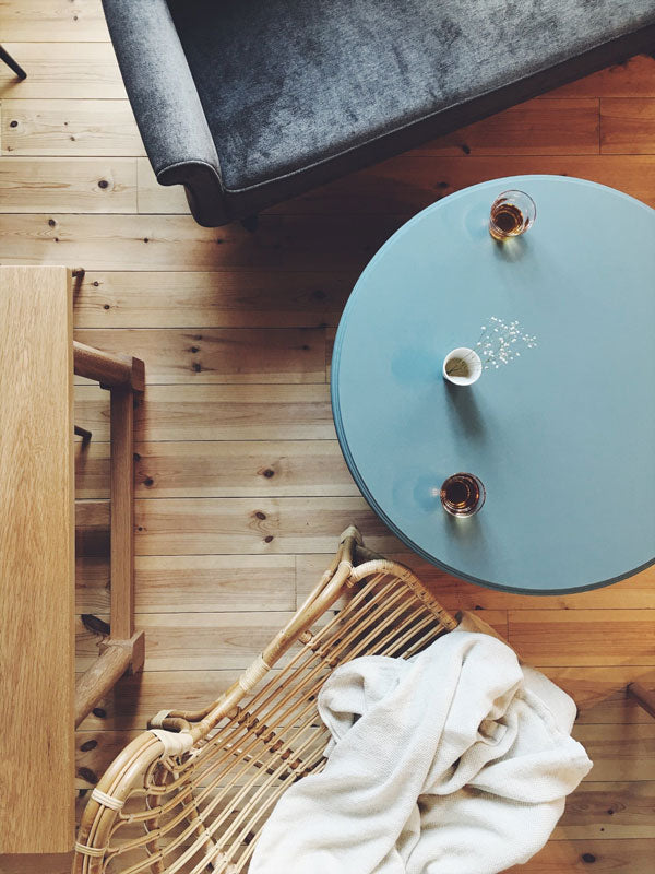 パインの棚付き円卓 ローテーブル