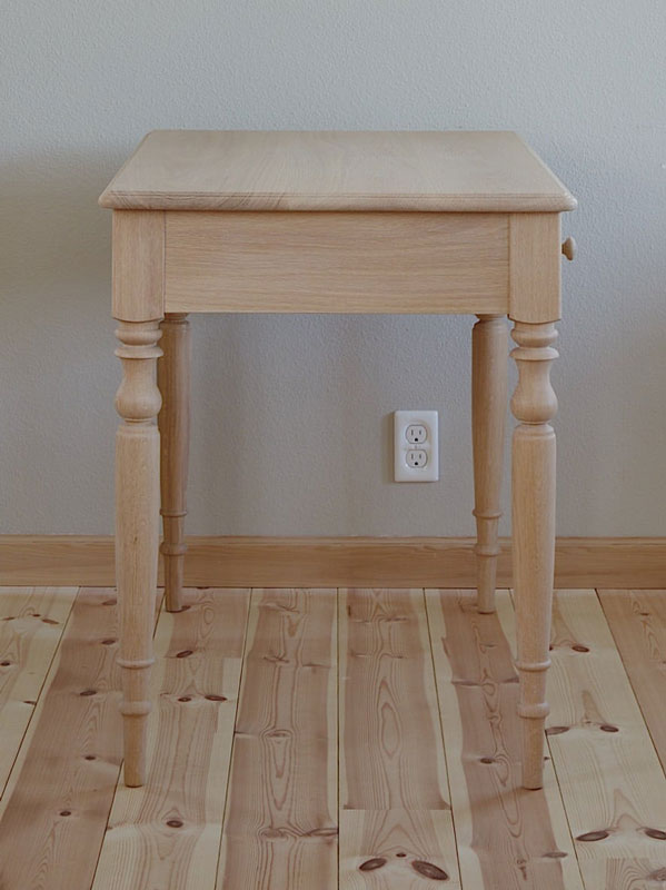 オークのデスク