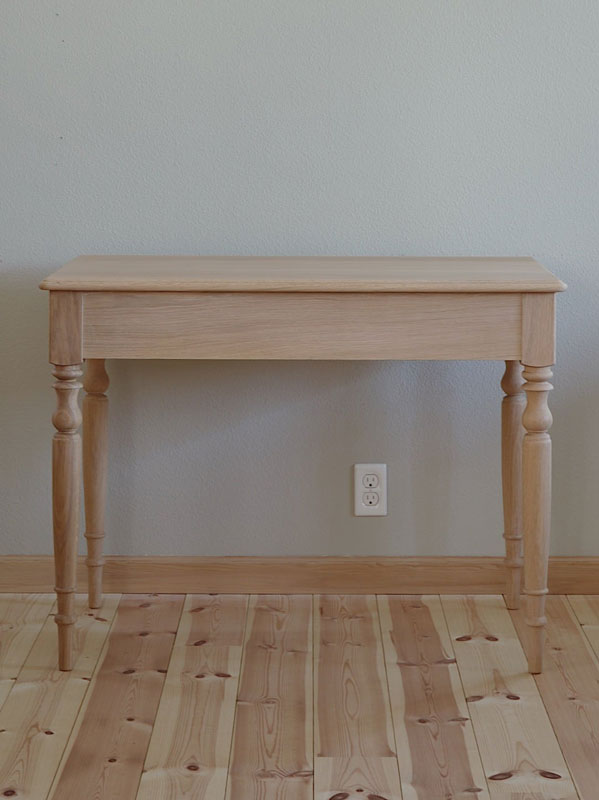 オークのデスク