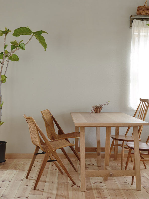 Hata Trestle Table/Desk