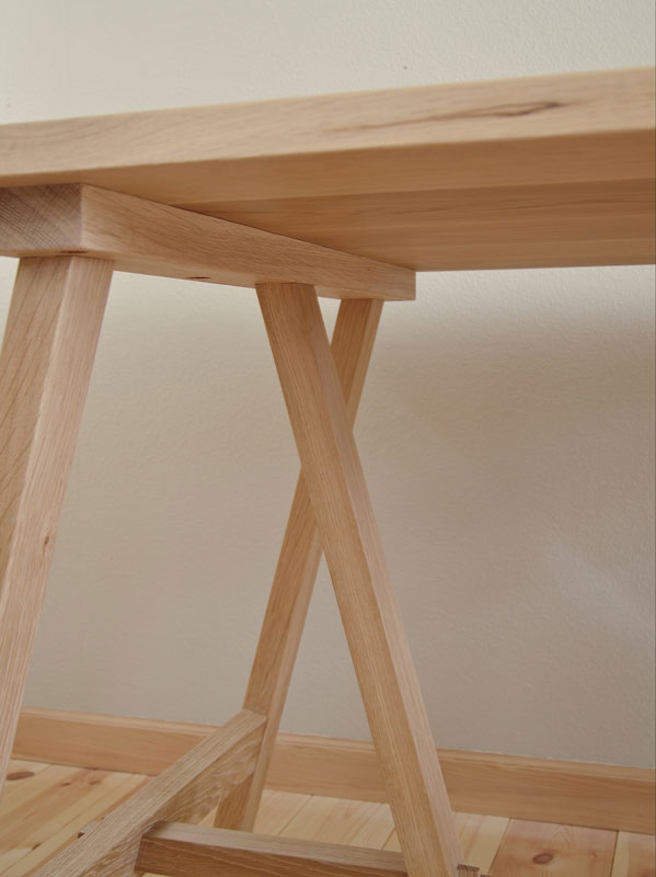 Hata Trestle Table/Desk