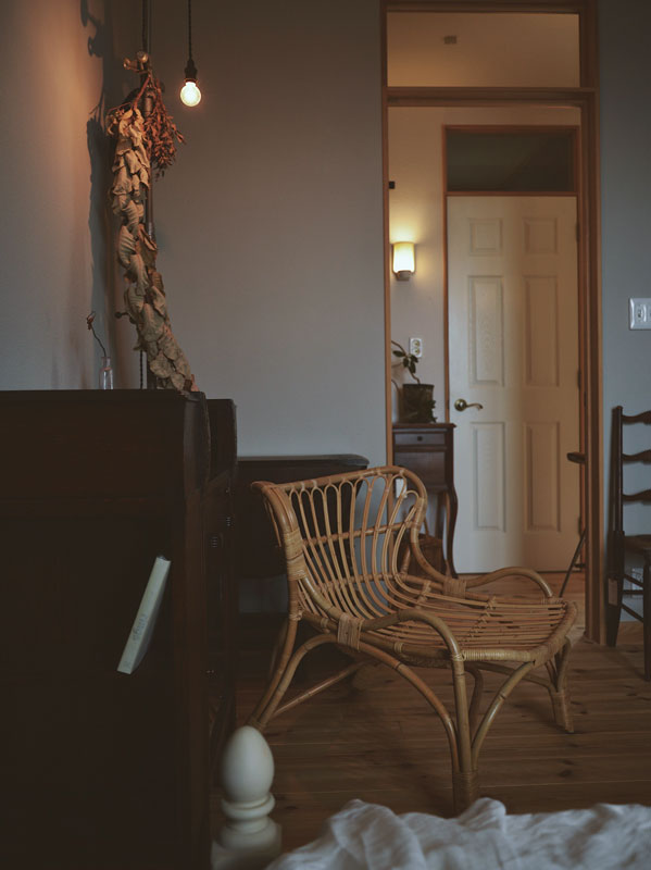 籐のラウンジチェア KIBIROI