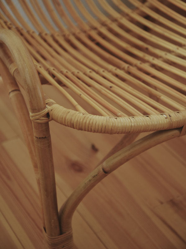 籐のラウンジチェア KIBIROI