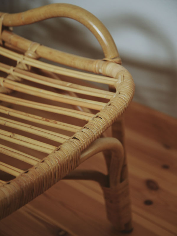 籐のラウンジチェア KIBIROI