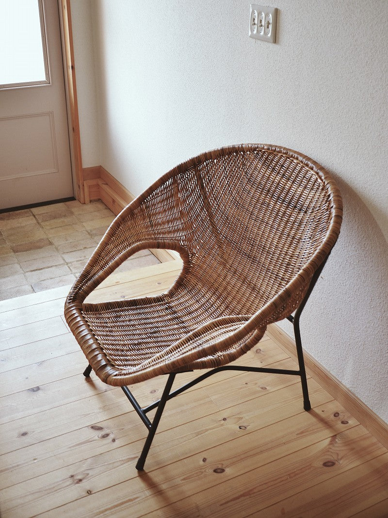 籐とアイアンのラウンジチェア KIBIROI