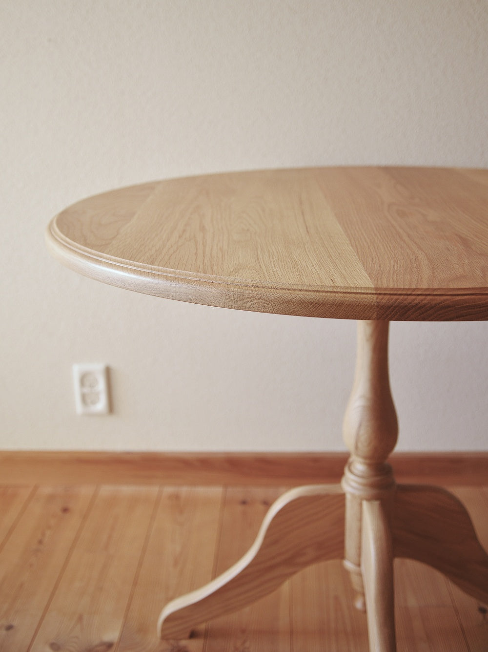 Oak Round Table Classic オークラウンドテーブル クラシック