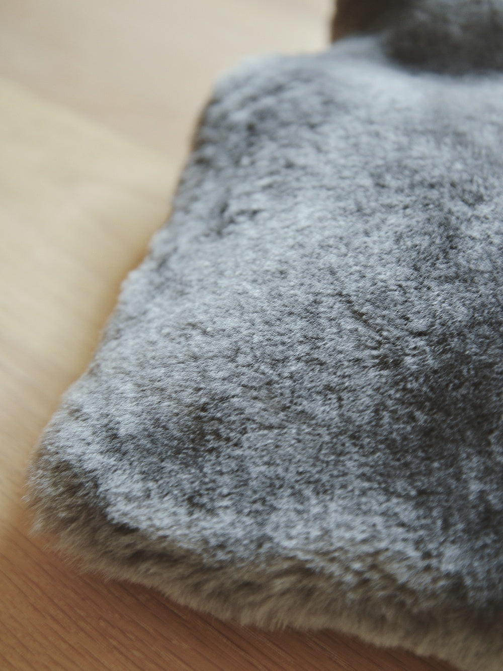 Hot Water Bottle Sheepskin Moccasin 湯たんぽ – fig furniture and deco