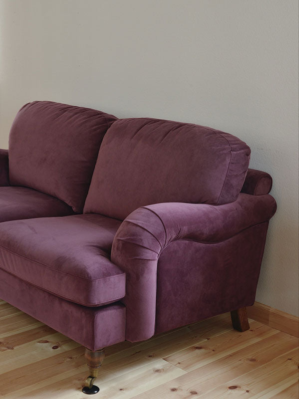 Cabenet Sofa
