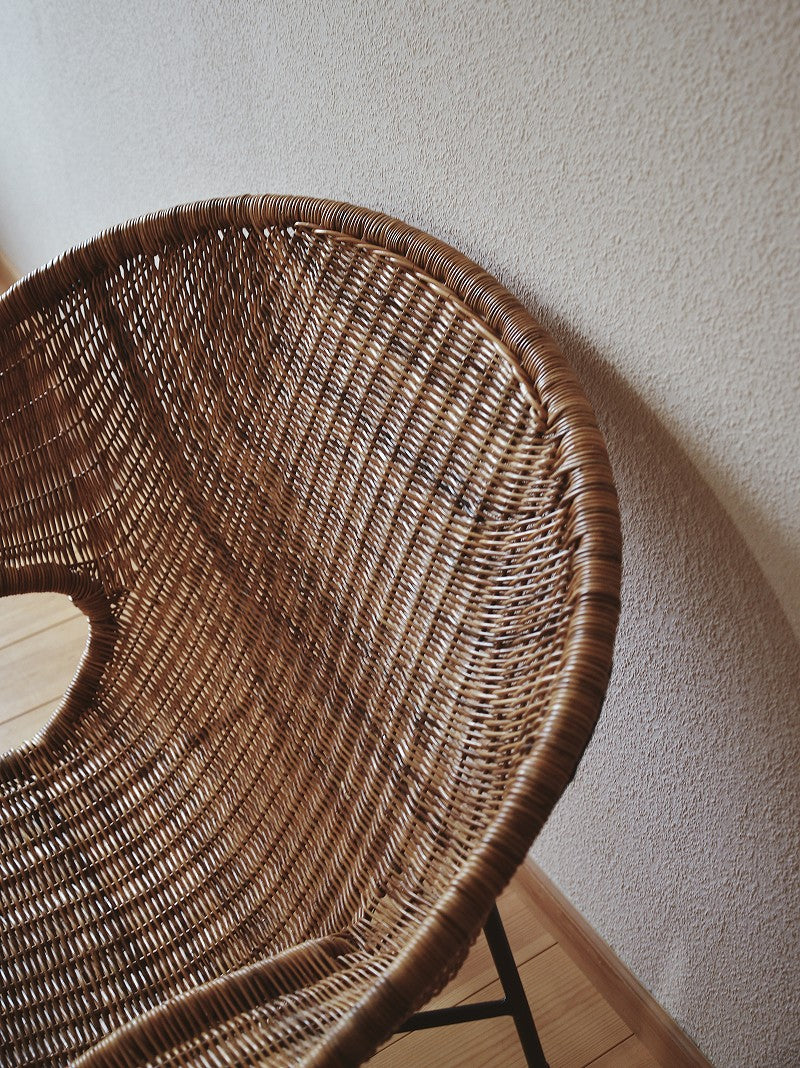 籐とアイアンのラウンジチェア KIBIROI – fig furniture and deco